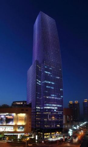 Renaissance Shanghai Zhongshan Park Hotel